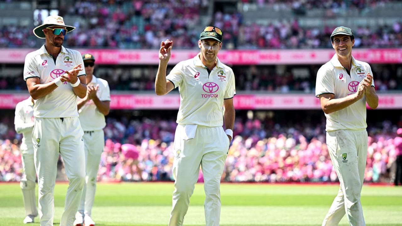 (L-R) Mitchell Starc, Scott Boland and Pat Cummins.