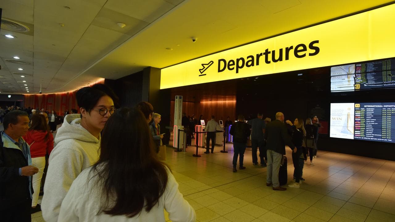 MELBOURNE AIRPORT DELAYS