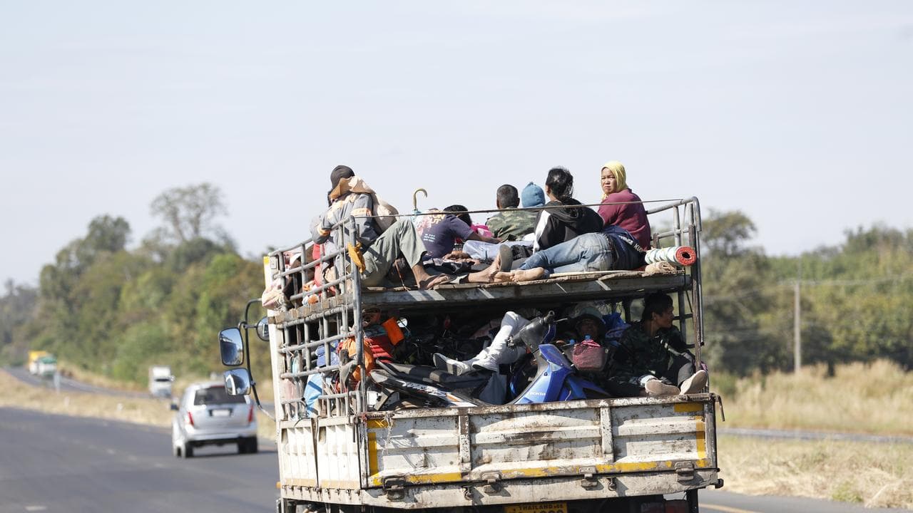 Thai and Cambodian troops clash