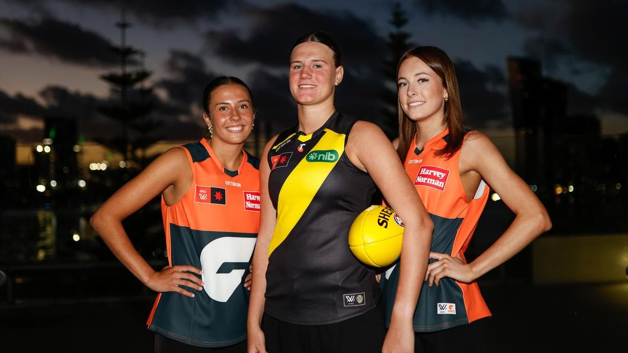 Olivia Wolmarans, Kiera Yerbury and Scarlett Johnson.