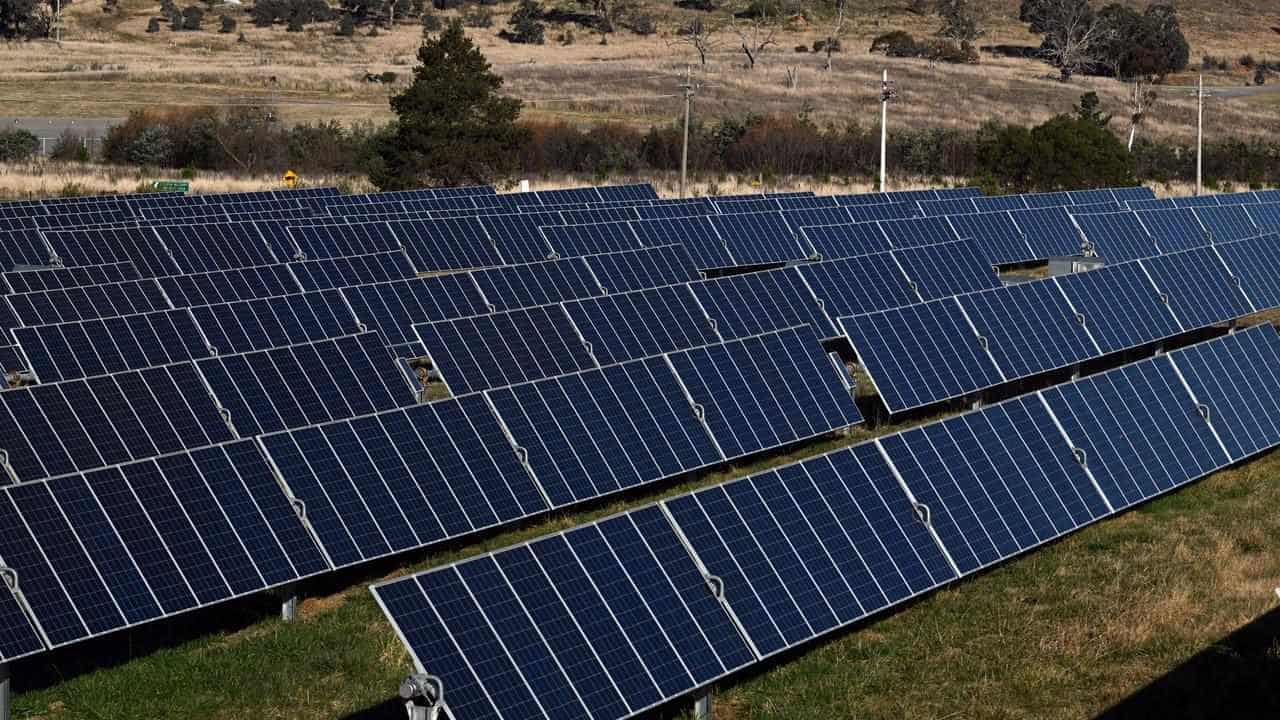 Community groups power the switch to renewable energy