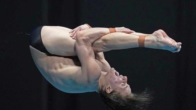 Rousseau to defend world diving title as Paris looms