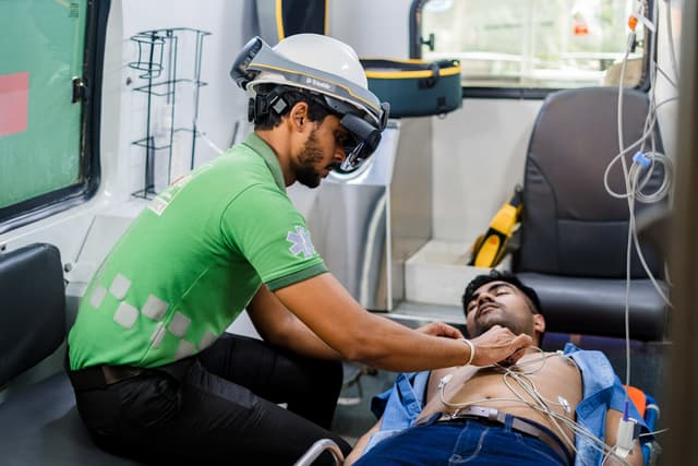 Mediwave Unveils World's First Mixed Reality & AI-Powered Connected Ambulance
