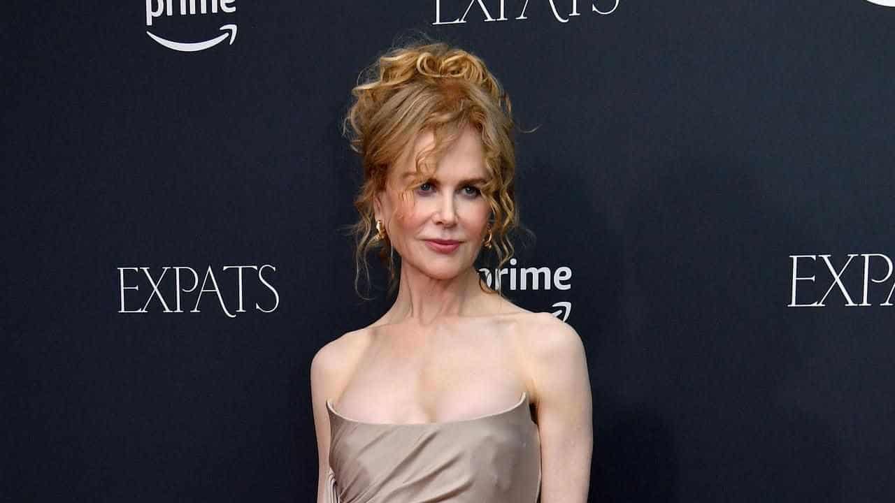 Expat Nicole Kidman walks the red carpet in Sydney