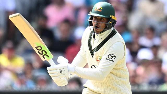 Warner, Hussey proud of Khawaja's humanitarian stance
