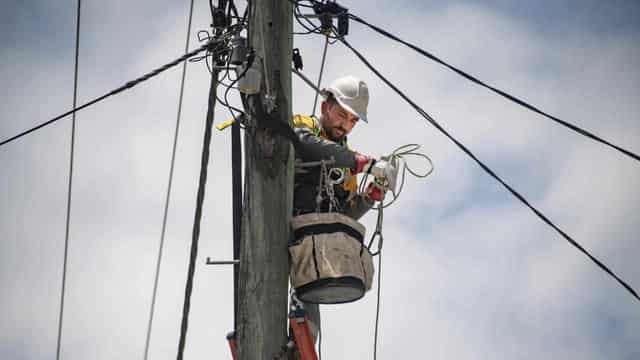 Clean-up continues in Queensland's far north