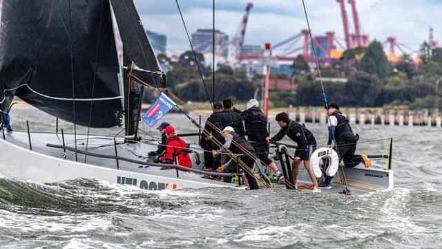 Veloce 4 claims line honours in Cock of the Bay race