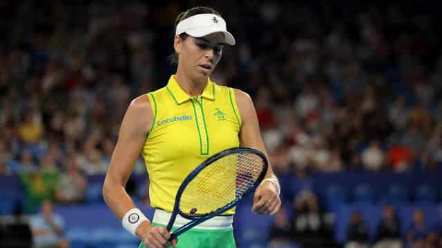 How positive-themed sticky notes help Tomljanovic