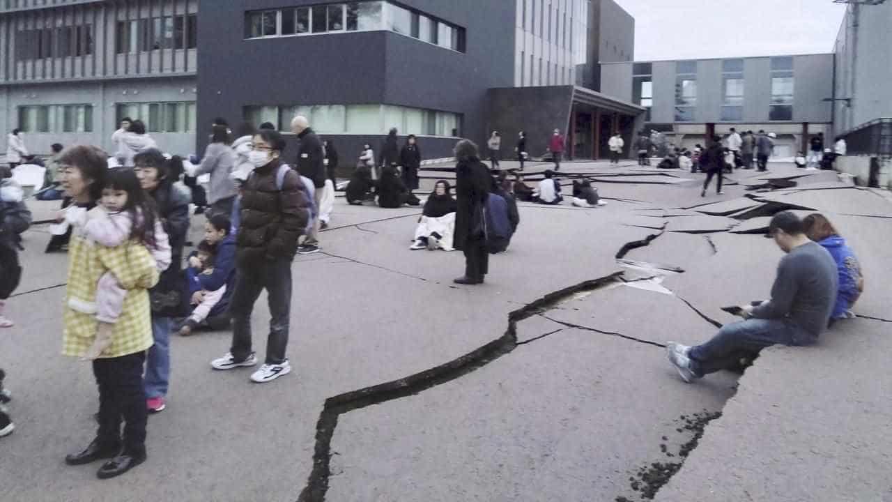 Massive quake jolts Japan, triggering tsunami warnings