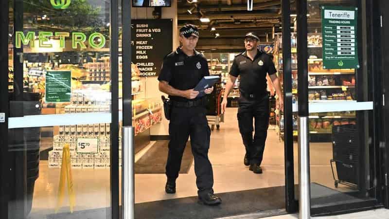 Woolworths store graffitied after boycott call