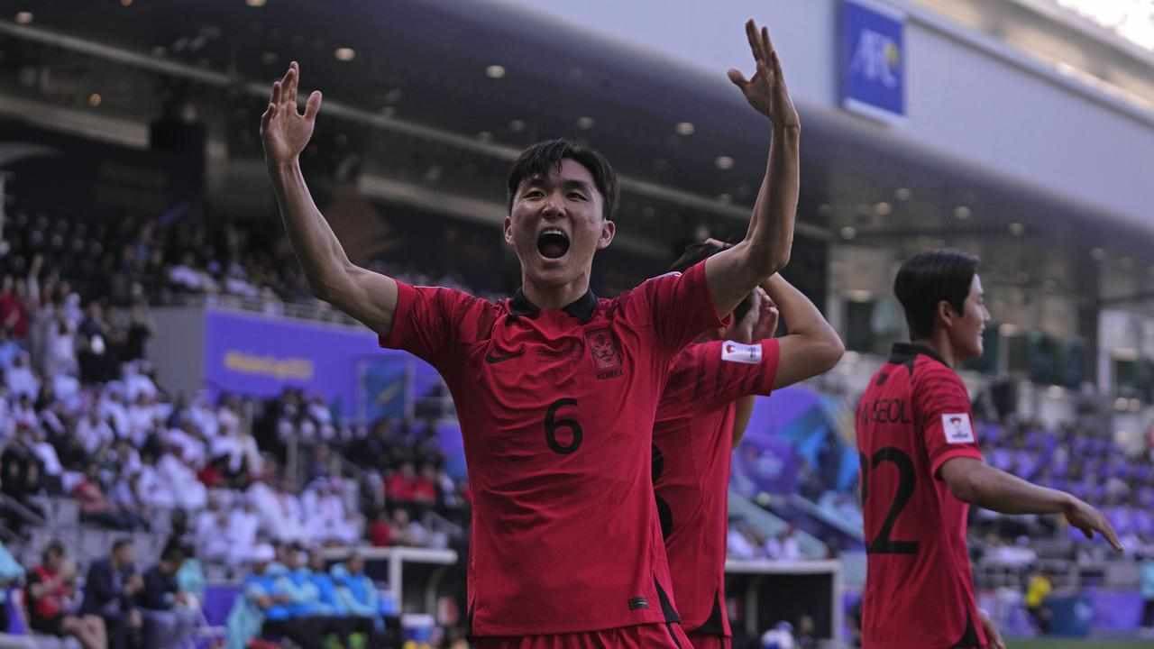 Klinsmann's South Korea start Asian Cup with win