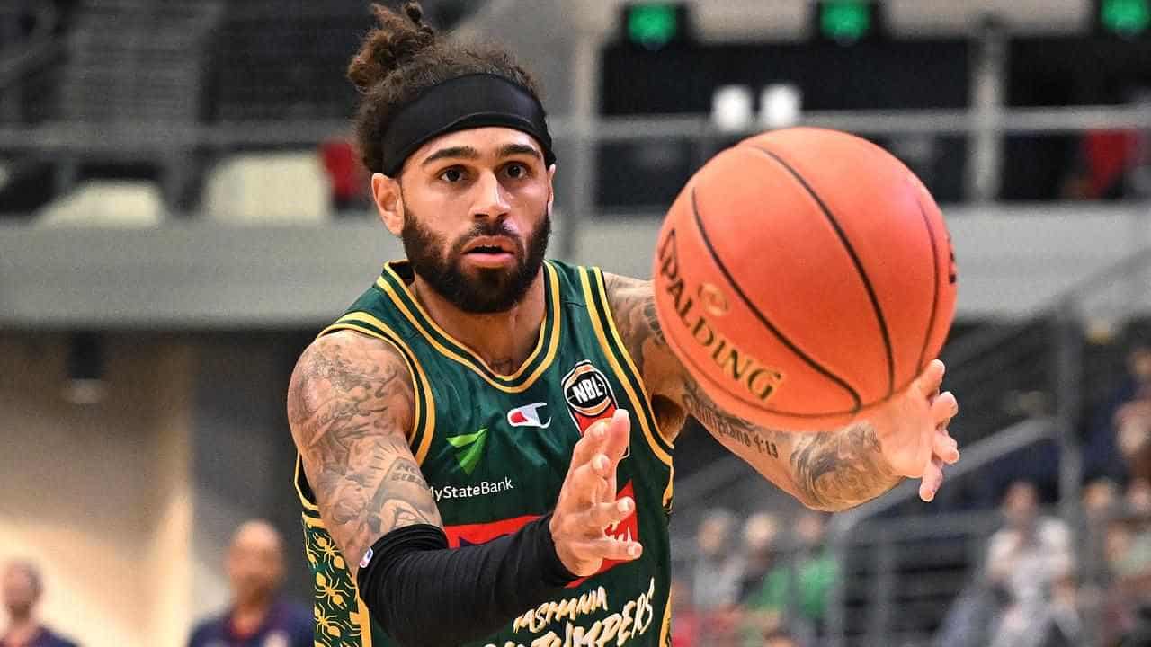 JackJumpers make NBL statement with United hammering