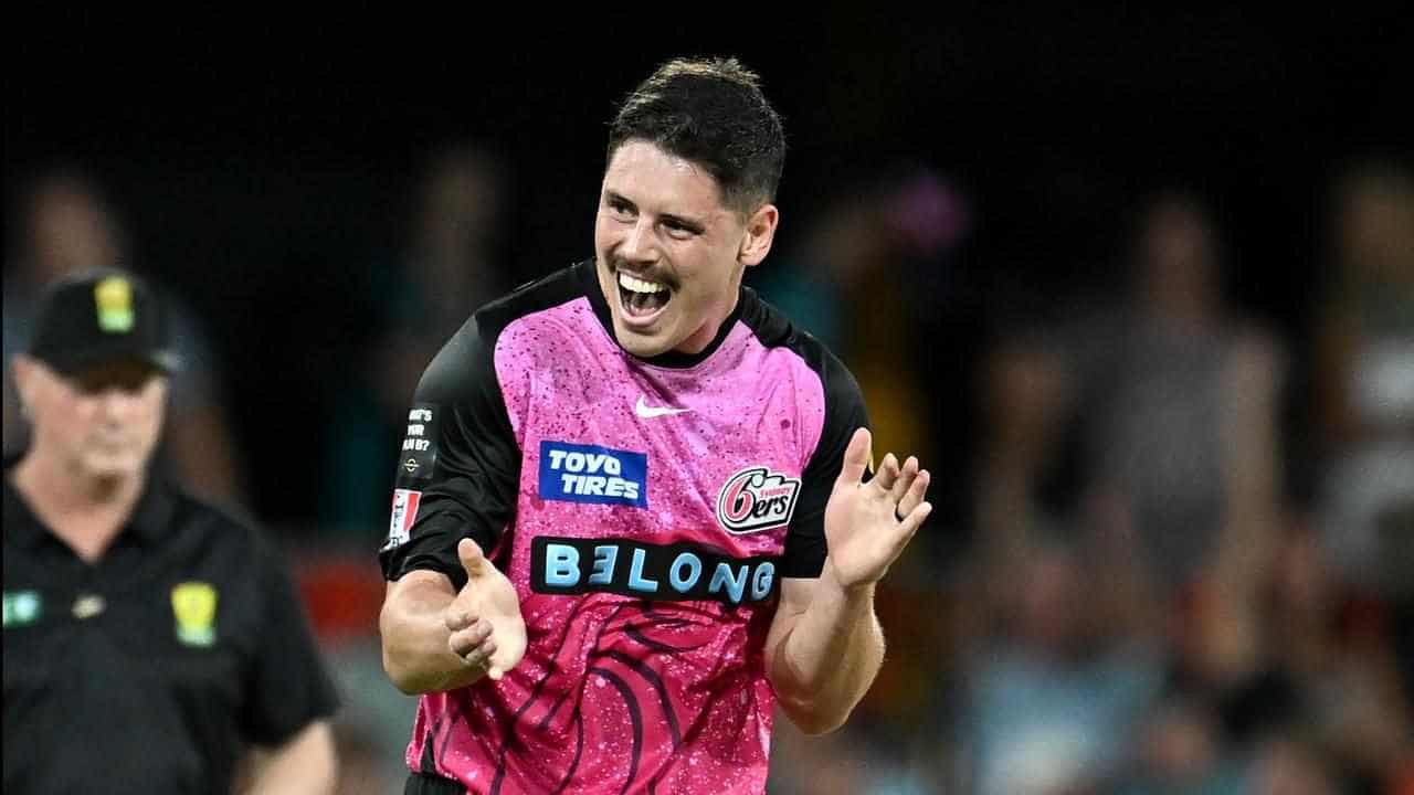 Aussie stint set Dwarshuis on BBL final path for Sixers