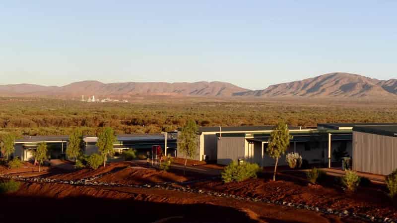 Heatwave tipped to head east after searing parts of WA