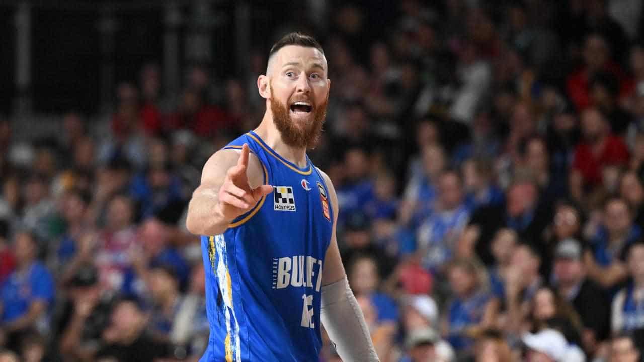 Booed Baynes has last laugh as Bullets beat Taipans