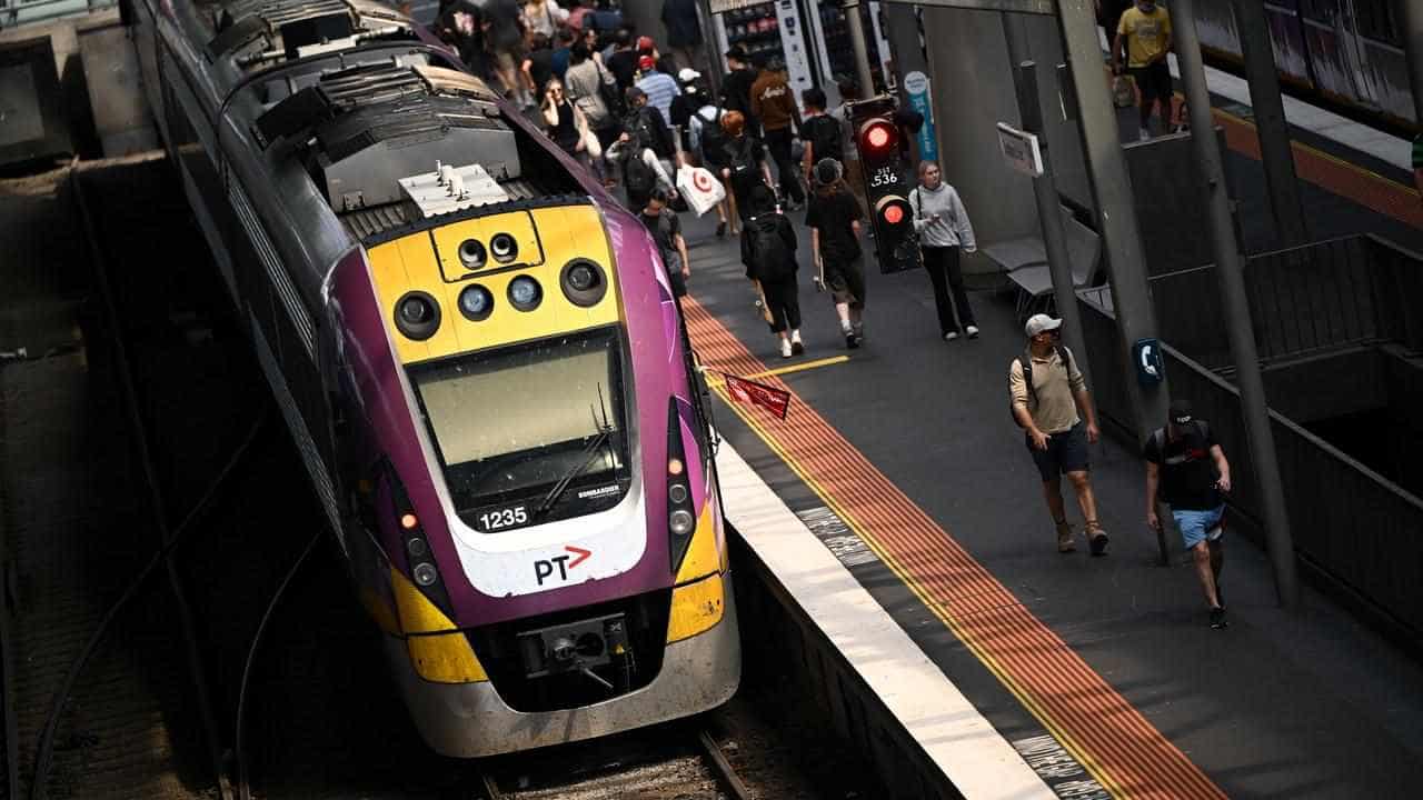 Regional services resume after V/Line strike disruption