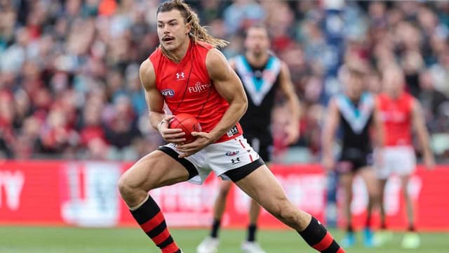 Essendon buoyed by Draper return as Goldstein shines