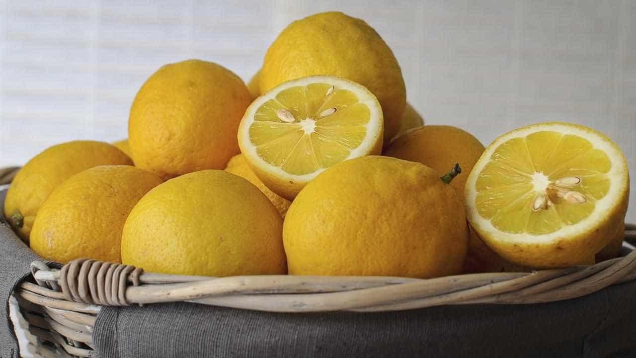 Claim high pH foods curb COVID is a lemon