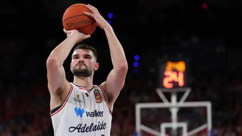 Sixers beat Kings, extend NBL winning streak to four