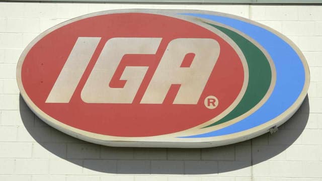 Metcash to acquire Superior Food, 2 hardware businesses