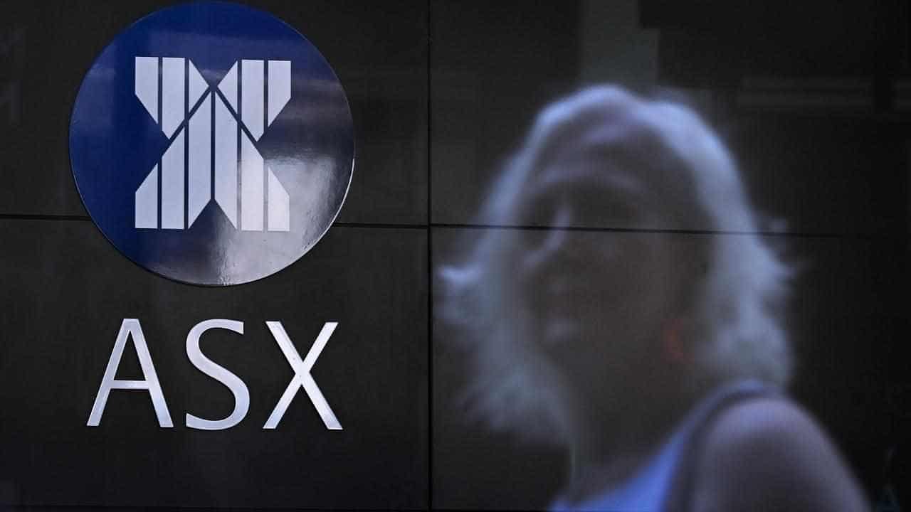 Aust shares rebound, shrugging off hawkish rate talk