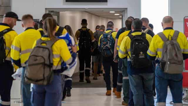 Travellers affected as Qantas Group pilots strike