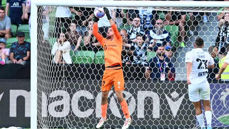 Macarthur win to end Melbourne Victory's unbeaten run