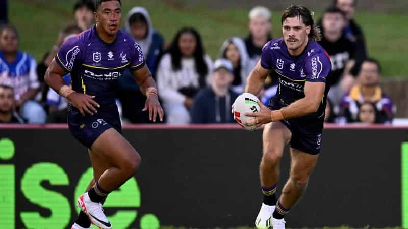 Papenhuyzen scores on return as Storm lose to Bulldogs