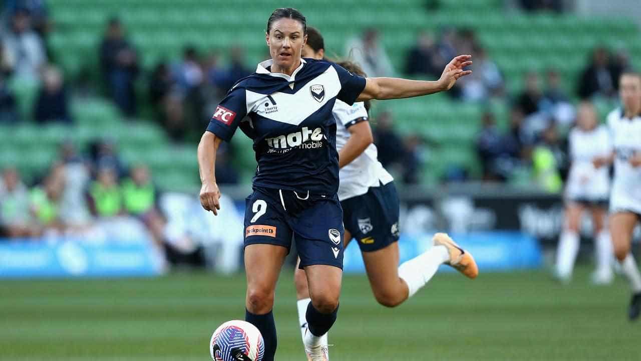 Gielnik scores wonder goal as Victory demolish WSW