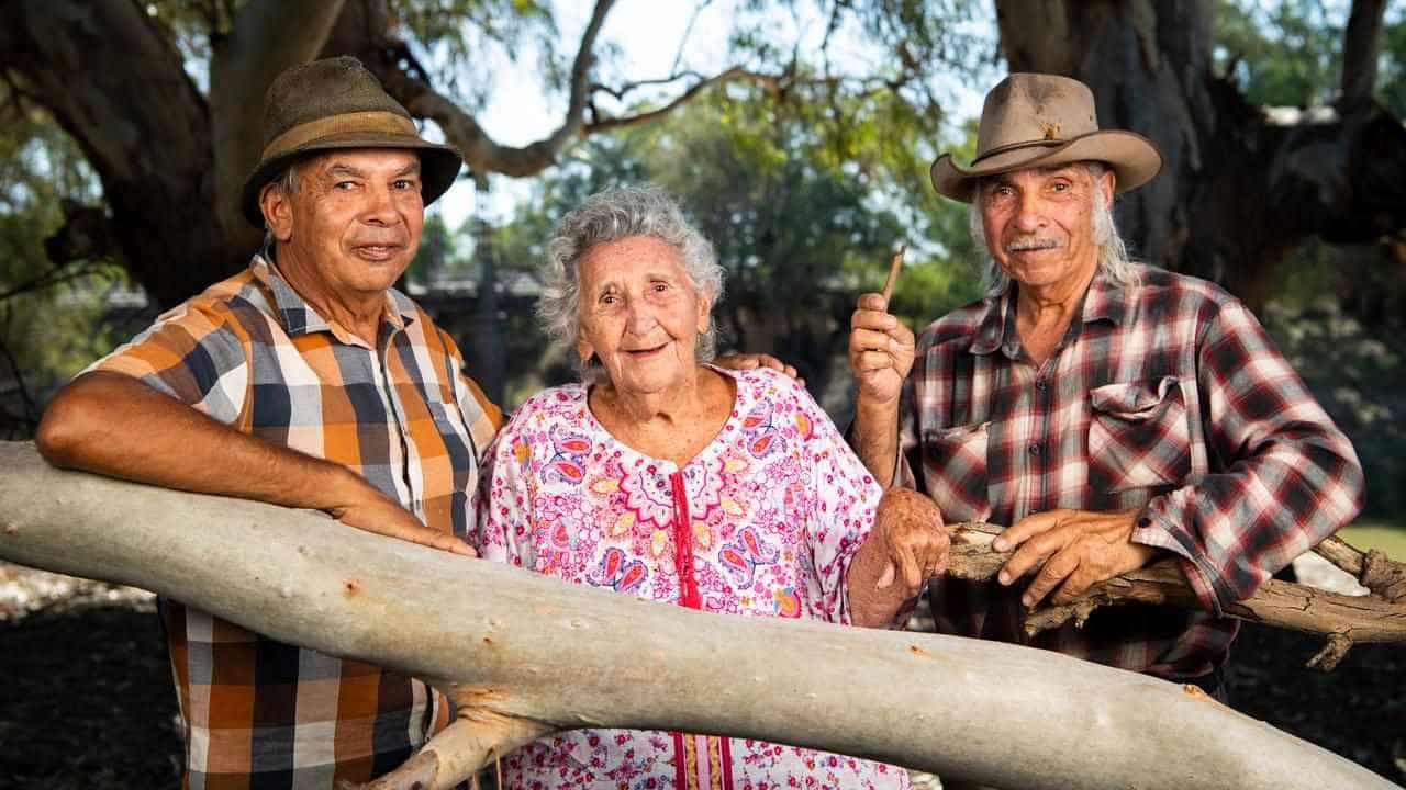 An emu footprint giving hope to a town doing it tough