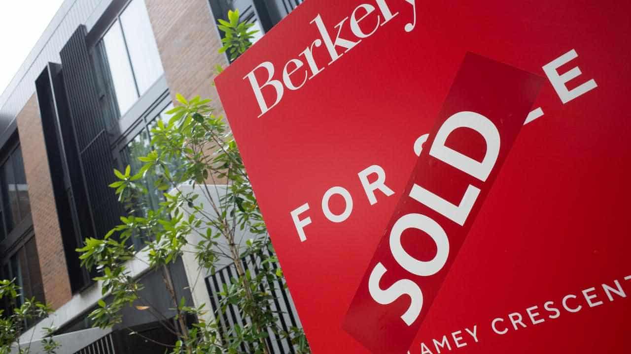 Axing stamp duty would leave '$30b hole' in budget