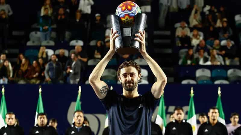 Australian Thompson breaks through for first ATP title