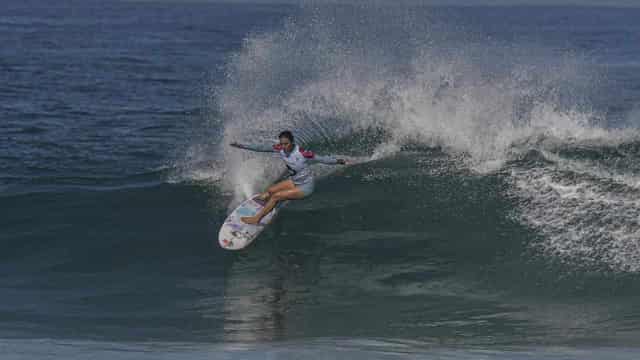 Australian surfing team miss extra Olympic spots