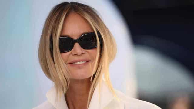 Supermodel Elle Macpherson returns to fashion runway