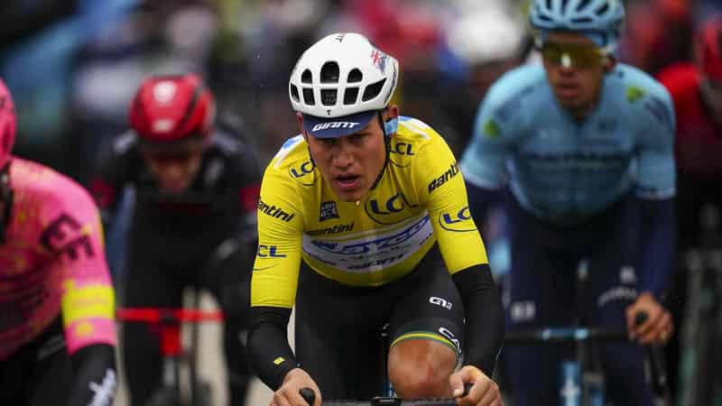 Plapp loses Paris-Nice yellow but finds new admirers