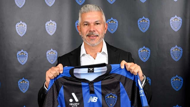 Auckland FC 'Black Knights' pick Inter-style kits