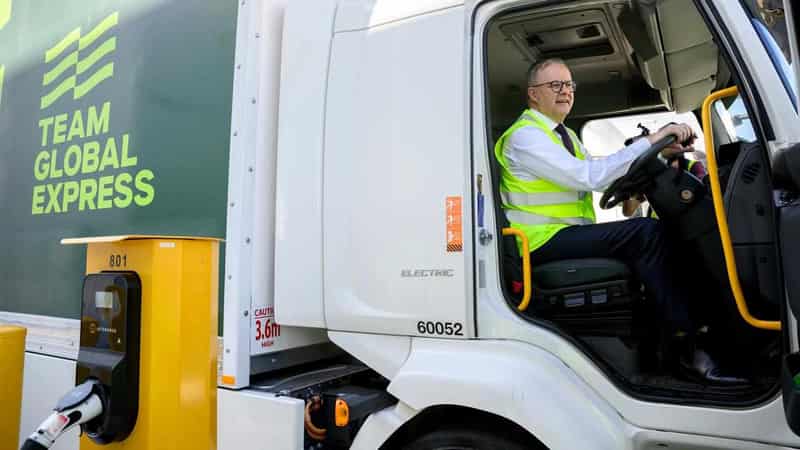 'Game-changing' electric truck fleet launches in Sydney