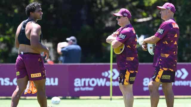 Walters keeps door open for Pangai Jnr Broncos return