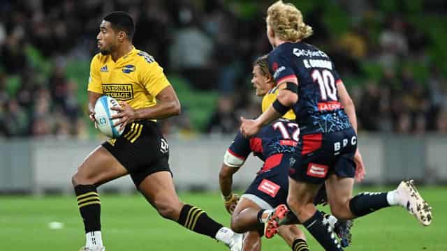 Rebels no match for Super table-topping Hurricanes