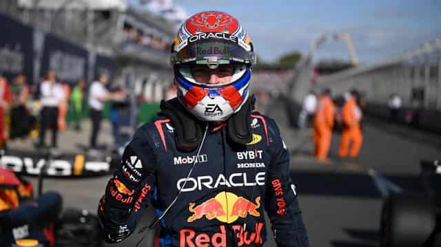 Superstar Verstappen secures pole for Australian GP