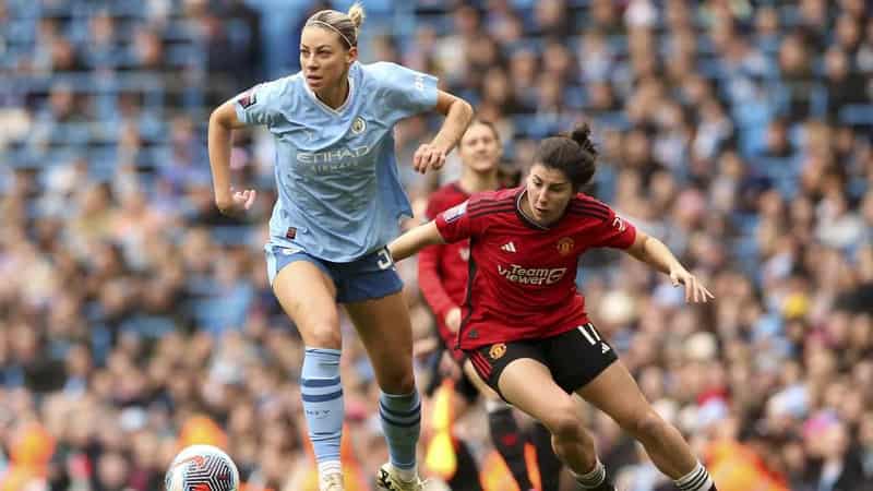 Alanna Kennedy stars after late derby call for Man City