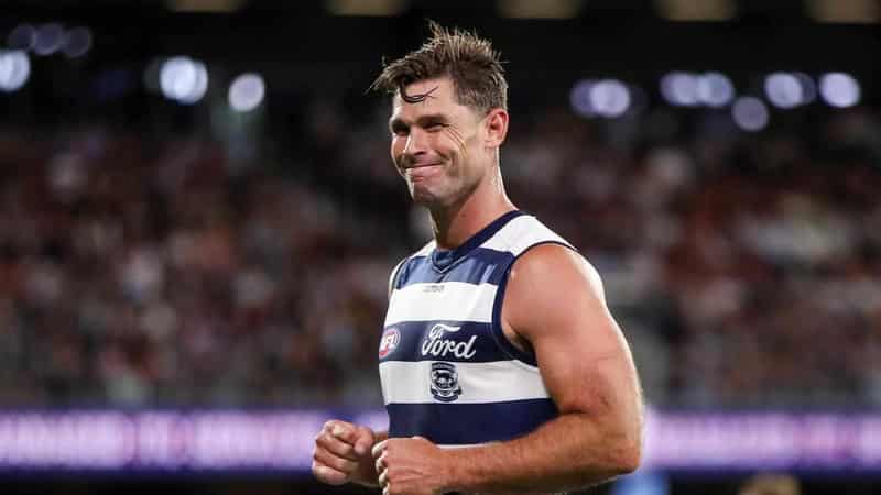 Scott labels Geelong's Hawkins 'generational' forward