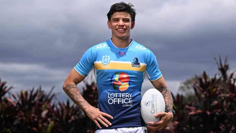 Campbell back, Titans address 'embarrassing' NRL start