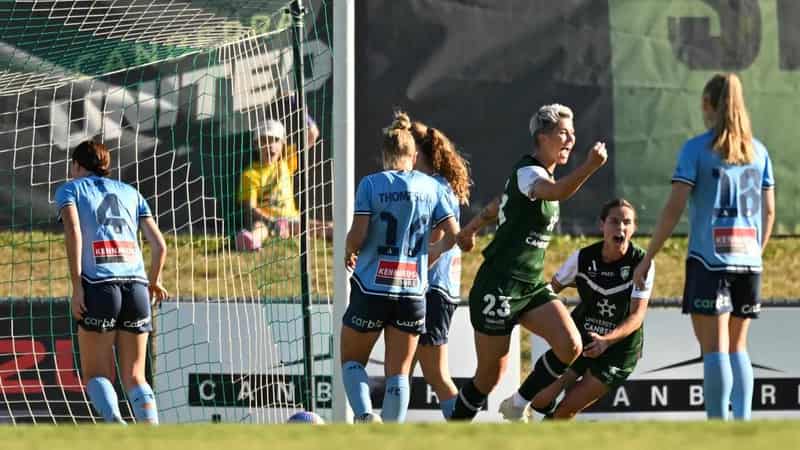 Heyman goal denies Sydney Premier's Plate in Canberra