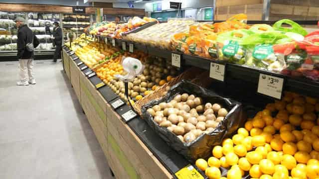 Households struggle in face of increasing grocery costs