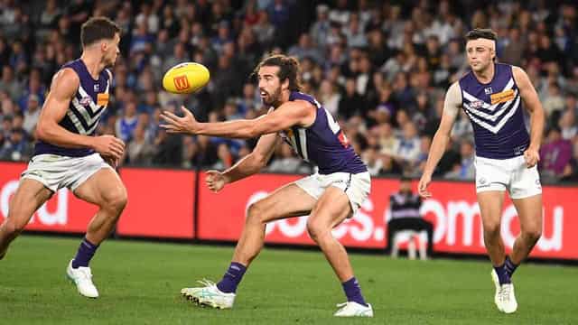 Longmuir hails captain courageous as Freo aim for 3-0