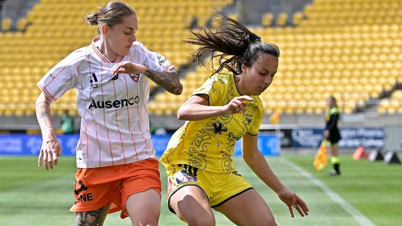 Wanderers on edge after Phoenix loss hits finals hopes