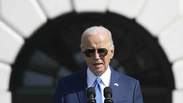 Biden 'considering' request to drop Assange prosecution