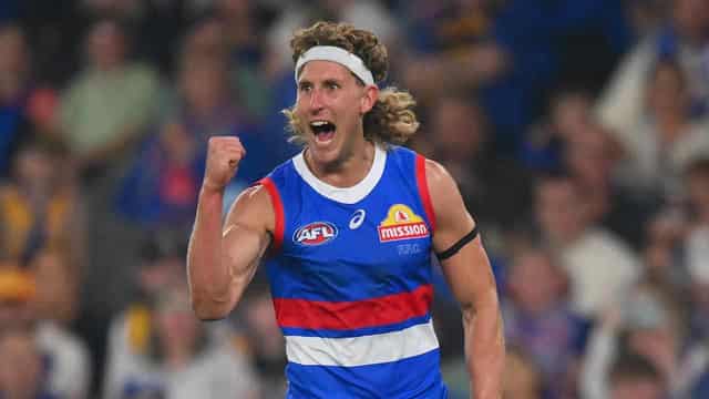 Bulldogs back Naughton, stalwart Daniel dropped