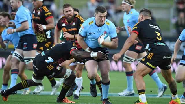 Waratahs to push past Bell blow in vital Crusaders game